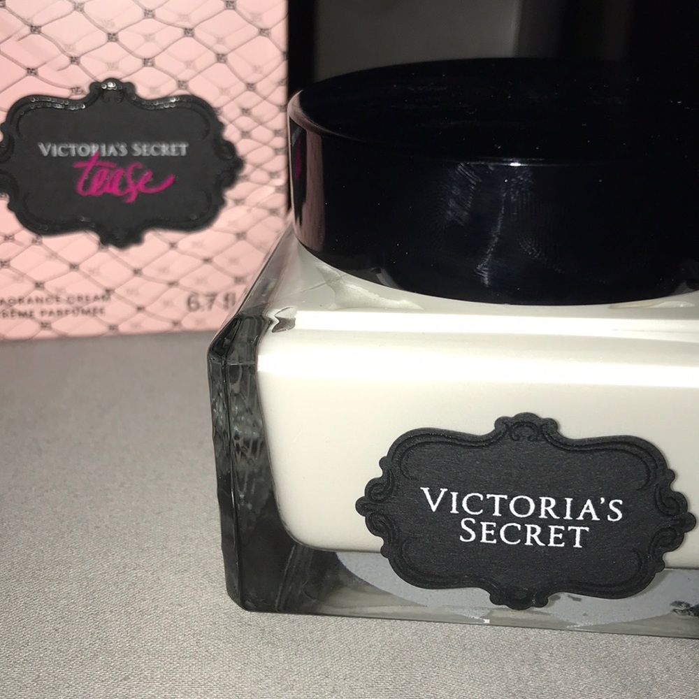 Tease fragrance cream
